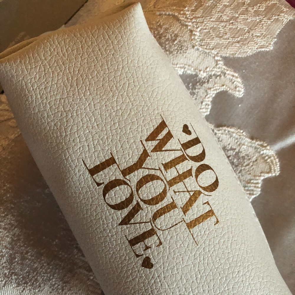 Cosmetic/pencil pouch